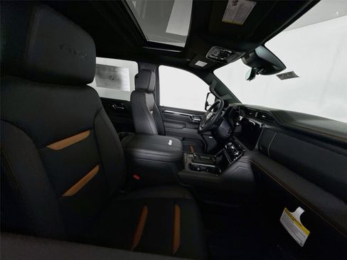 New 2026 GMC Sierra 2500 AT4 w/ AT4 Premium Plus Package AWD/4WD image 22