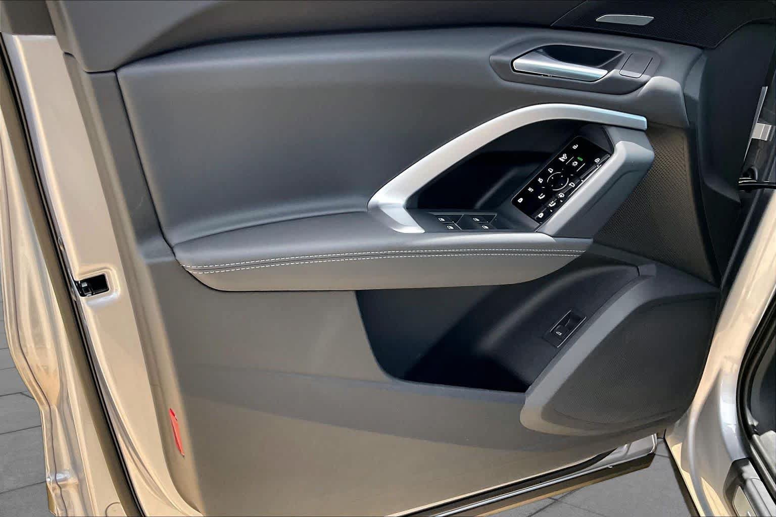 New 2026 Audi Q5 Premium w/ Premium Plus AWD/4WD image 10