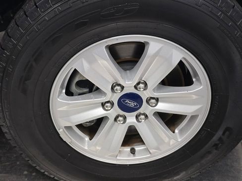 Used 2019 Ford F150 XLT image 23