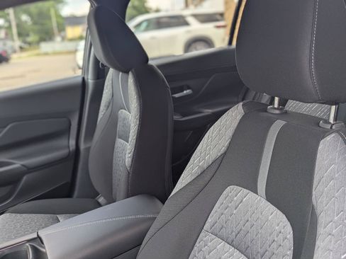New 2026 Nissan Sentra SV w/ SV Convenience Package FWD image 18
