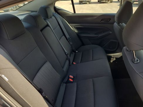 Used 2025 Nissan Altima 2.5 SV image 28