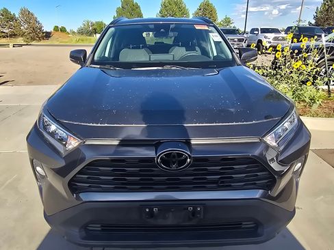Used 2021 Toyota RAV4 XLE AWD/4WD image 8