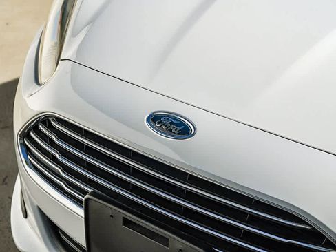 Used 2017 Ford Fiesta SE FWD image 9