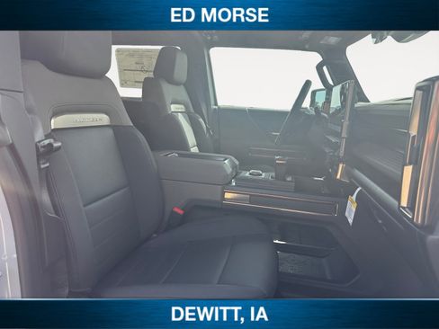 New 2025 GMC Hummer EV 3X AWD/4WD image 15
