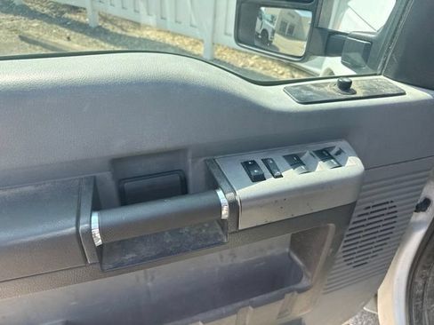 Used 2013 Ford F350 XLT AWD/4WD image 8