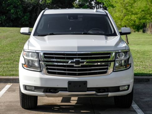 Used 2018 Chevrolet Tahoe LT AWD/4WD image 10