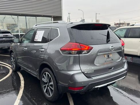 Used 2019 Nissan Rogue SL w/ Premium Package image 5
