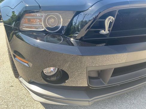 Used 2013 Ford Mustang Shelby GT500 RWD image 86