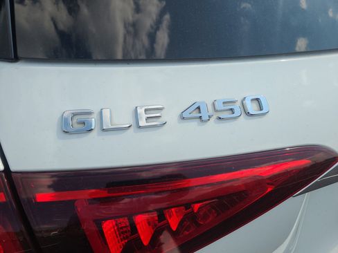 Used 2020 Mercedes-Benz GLE 450 4MATIC image 30