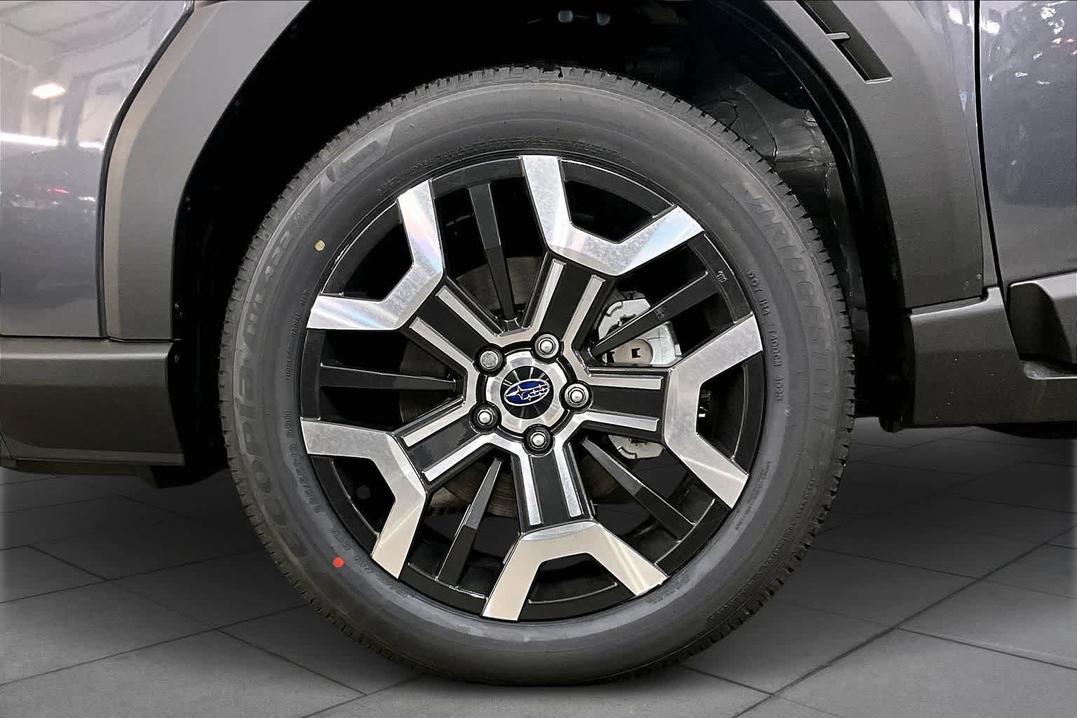New 2026 Subaru Outback Touring XT AWD/4WD image 11