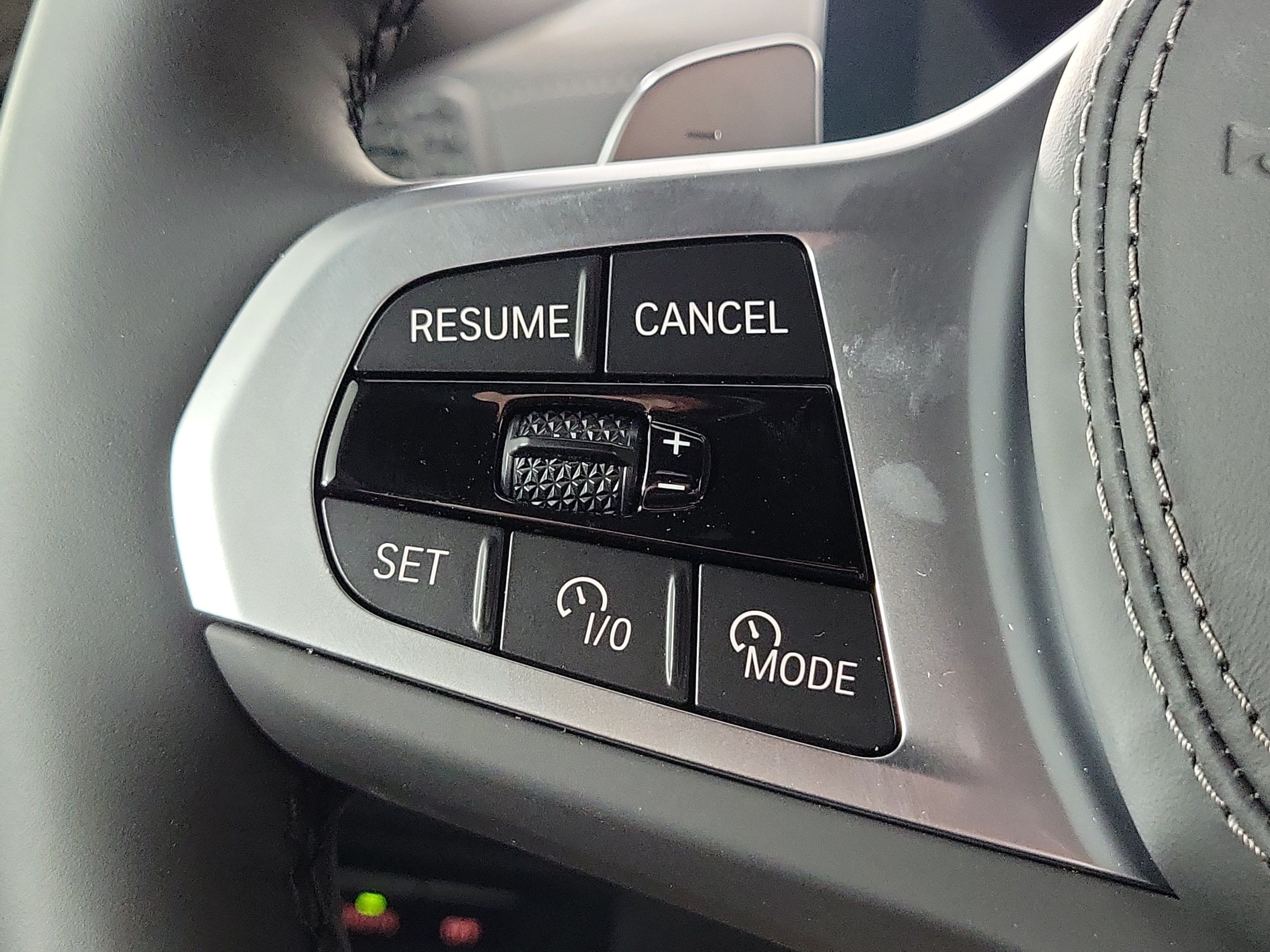 Certified 2026 BMW X5 xDrive40i w/ M Sport Package AWD/4WD image 13
