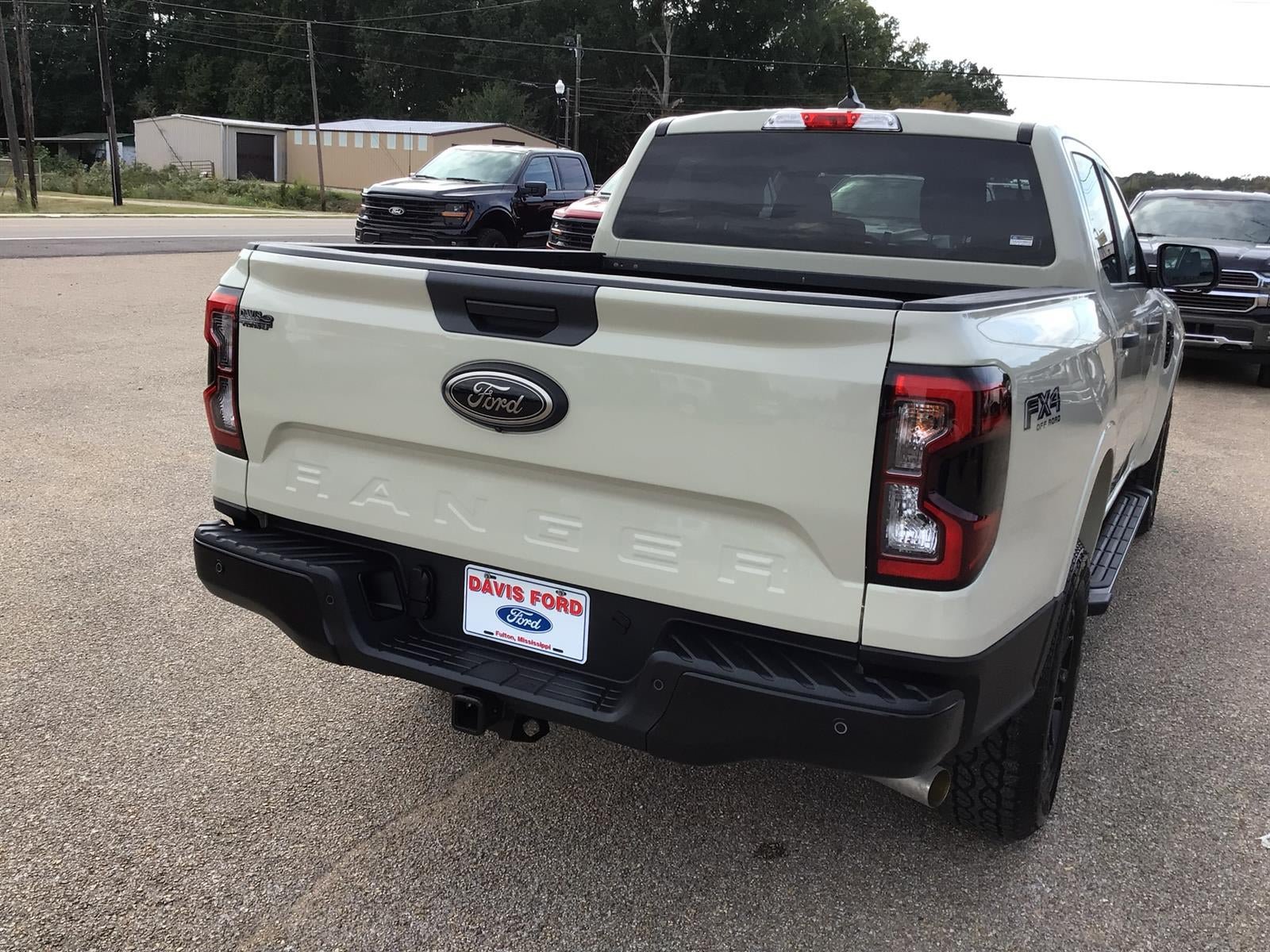 New 2026 Ford Ranger XLT w/ FX4 Off-Road Package AWD/4WD image 11