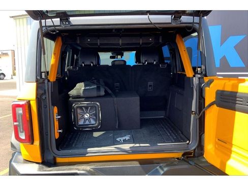 Used 2022 Ford Bronco Wildtrak AWD/4WD image 11