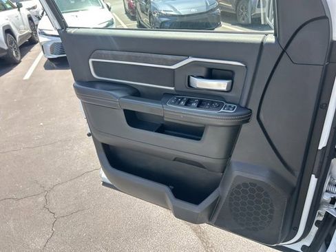 Used 2024 RAM 3500 Big Horn AWD/4WD image 29