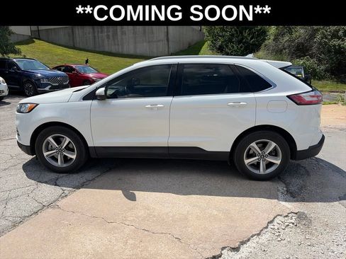 Used 2020 Ford Edge SEL w/ Convenience Package AWD/4WD image 9