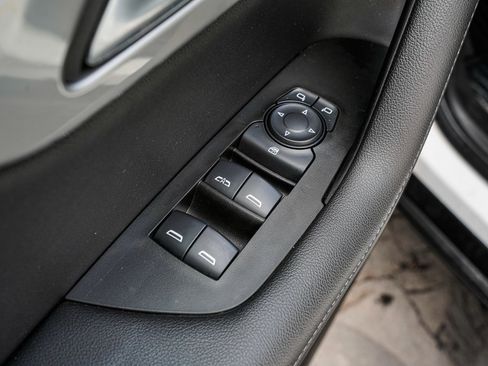 Used 2021 Chevrolet Blazer LT image 10