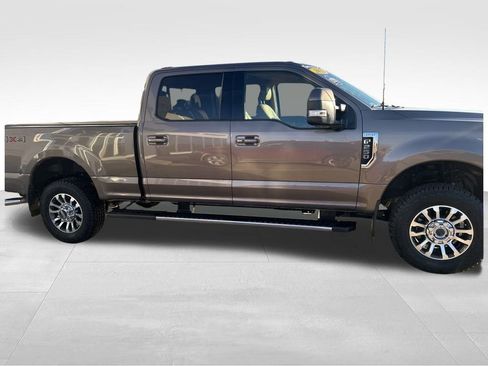 Used 2022 Ford F250 Lariat w/ Lariat Ultimate Package image 9