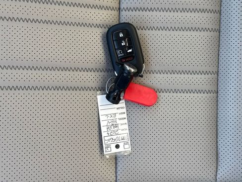 Used 2023 Honda HR-V EX-L image 28