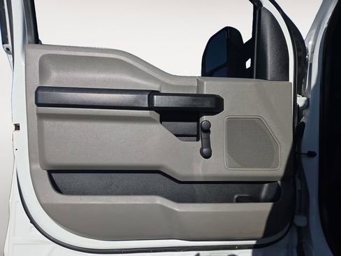 Used 2019 Ford F250 XL image 14