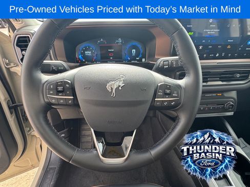 Used 2025 Ford Bronco Sport Outer Banks w/ Outer Banks Tech Package+ AWD/4WD image 17