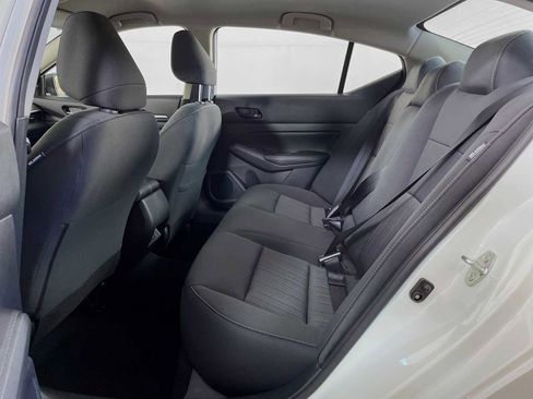 New 2025 Nissan Altima 2.5 SV image 5