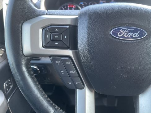 Used 2020 Ford F350 Lariat w/ Lariat Ultimate Package AWD/4WD image 20