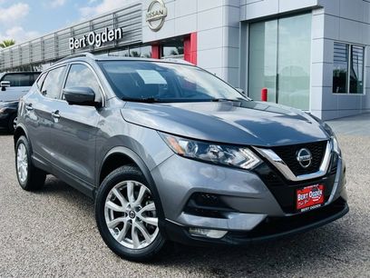 Certified 2022 Nissan Rogue Sport SV w/ Technology Package