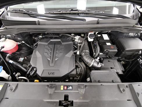 Certified 2023 Kia Carnival SX FWD image 12