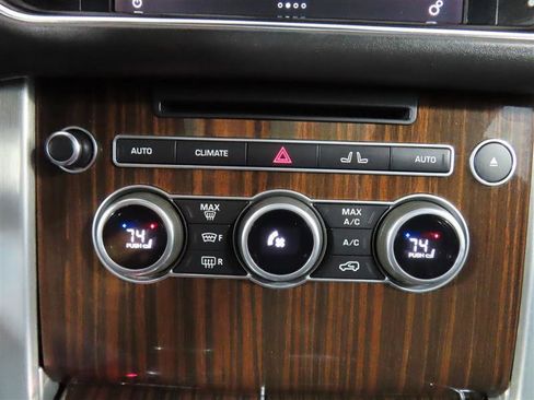 Used 2016 Land Rover Range Rover Supercharged AWD/4WD image 29