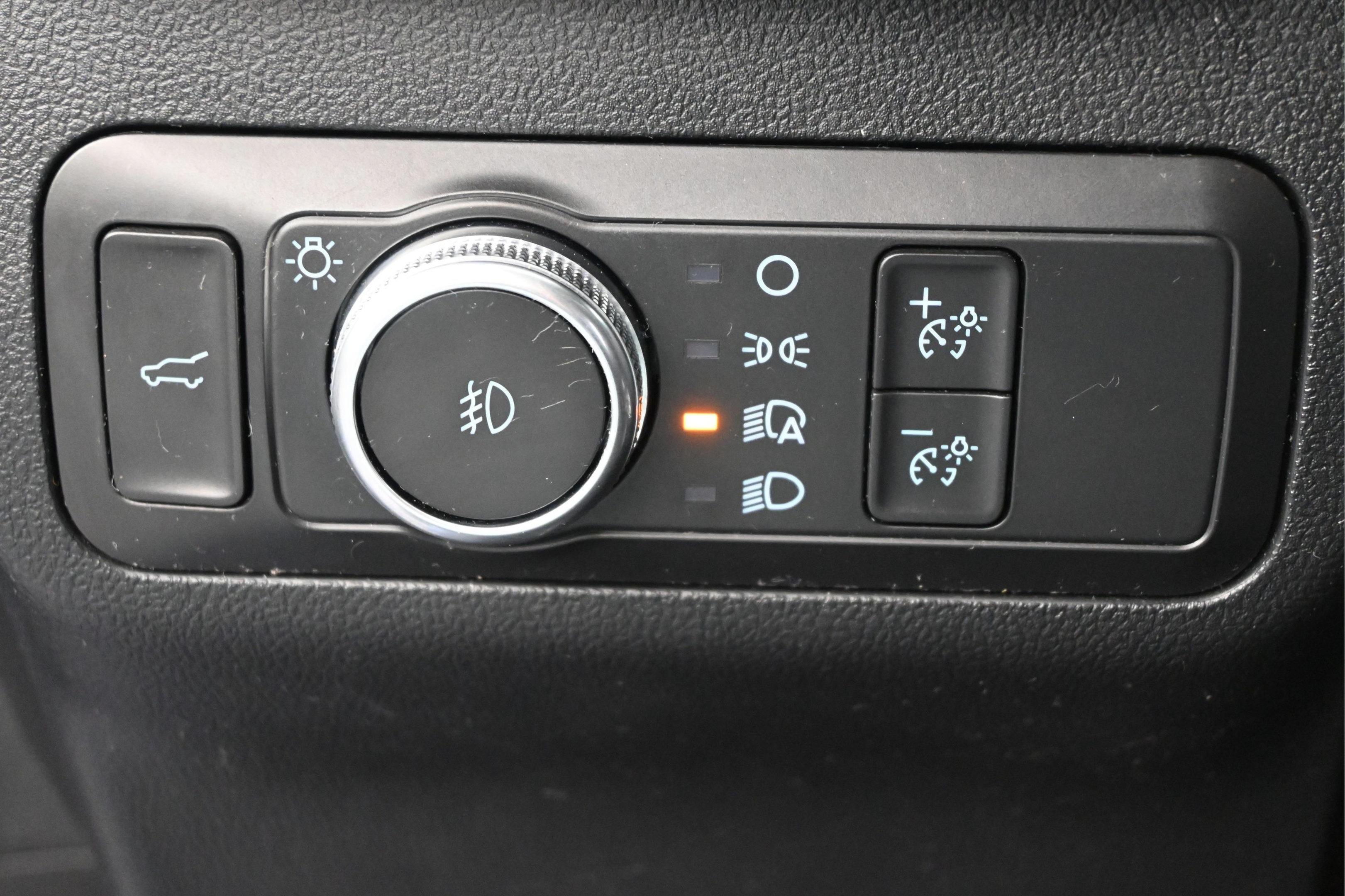 Used 2022 Ford Escape SEL FWD image 21