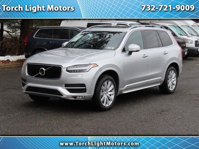 Used 2018 Volvo XC90 T6 Momentum w/ Convenience Package