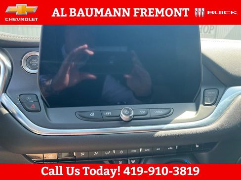Used 2024 Chevrolet Blazer LT w/ Convenience Package FWD image 18