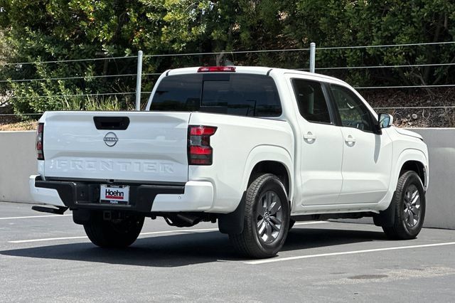 Used 2026 Nissan Frontier SV w/ Tow Package RWD image 5