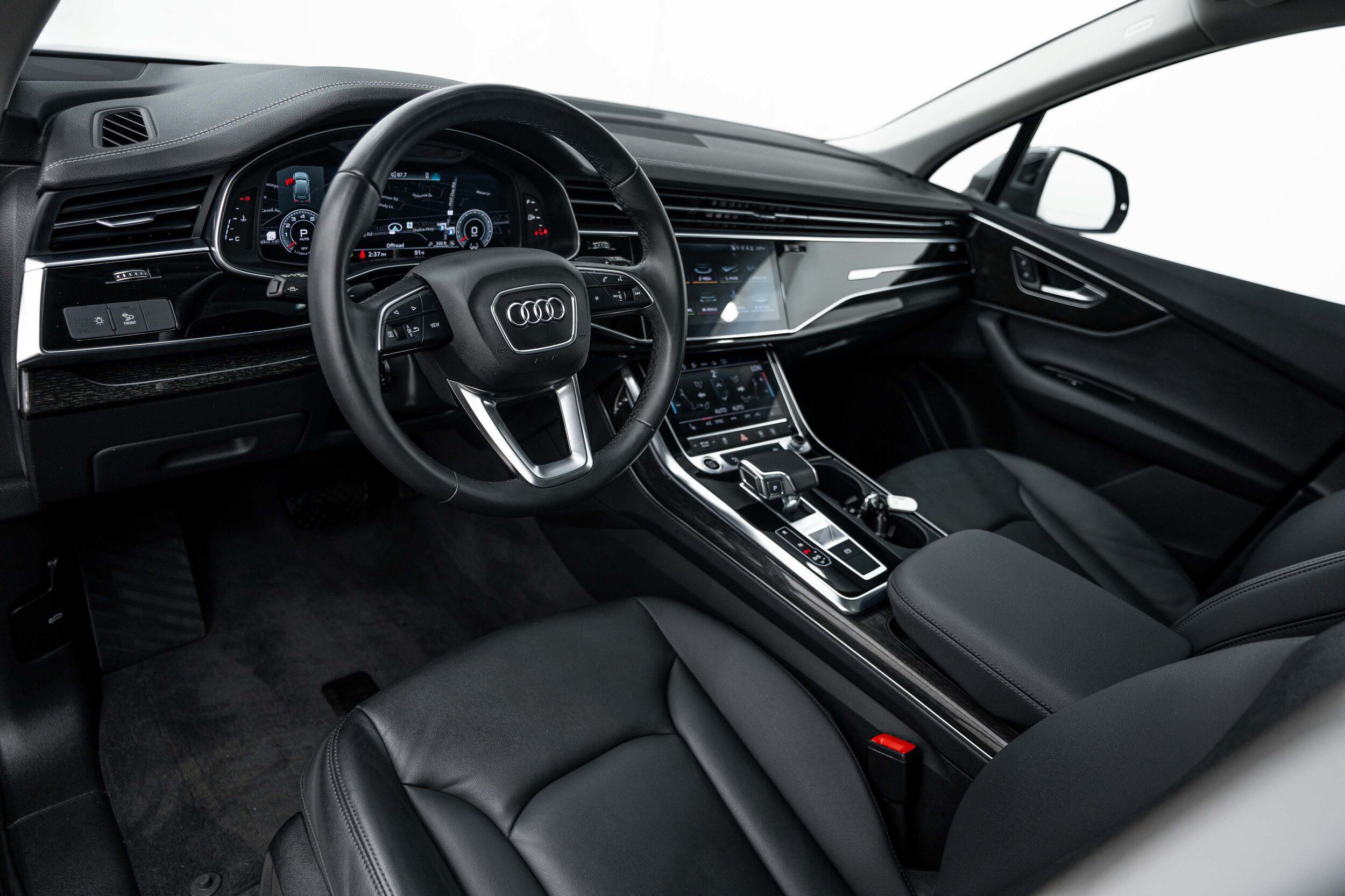 Certified 2023 Audi Q7 3.0T Premium w/ Convenience Package AWD/4WD image 8