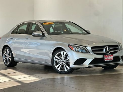 Used 2020 Mercedes-Benz C 300 Sedan image 2