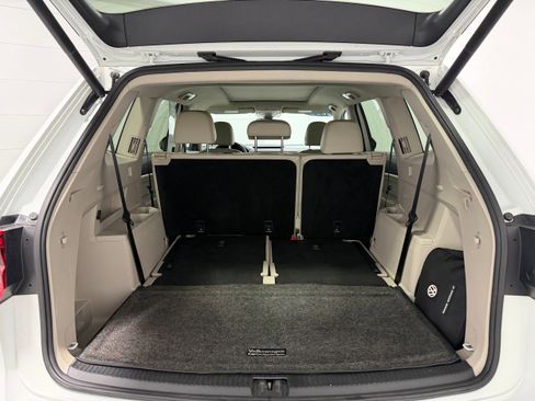 Used 2018 Volkswagen Atlas SEL image 31