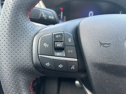 Used 2023 Ford Escape ST-Line w/ Tech Pack #1 AWD/4WD image 15