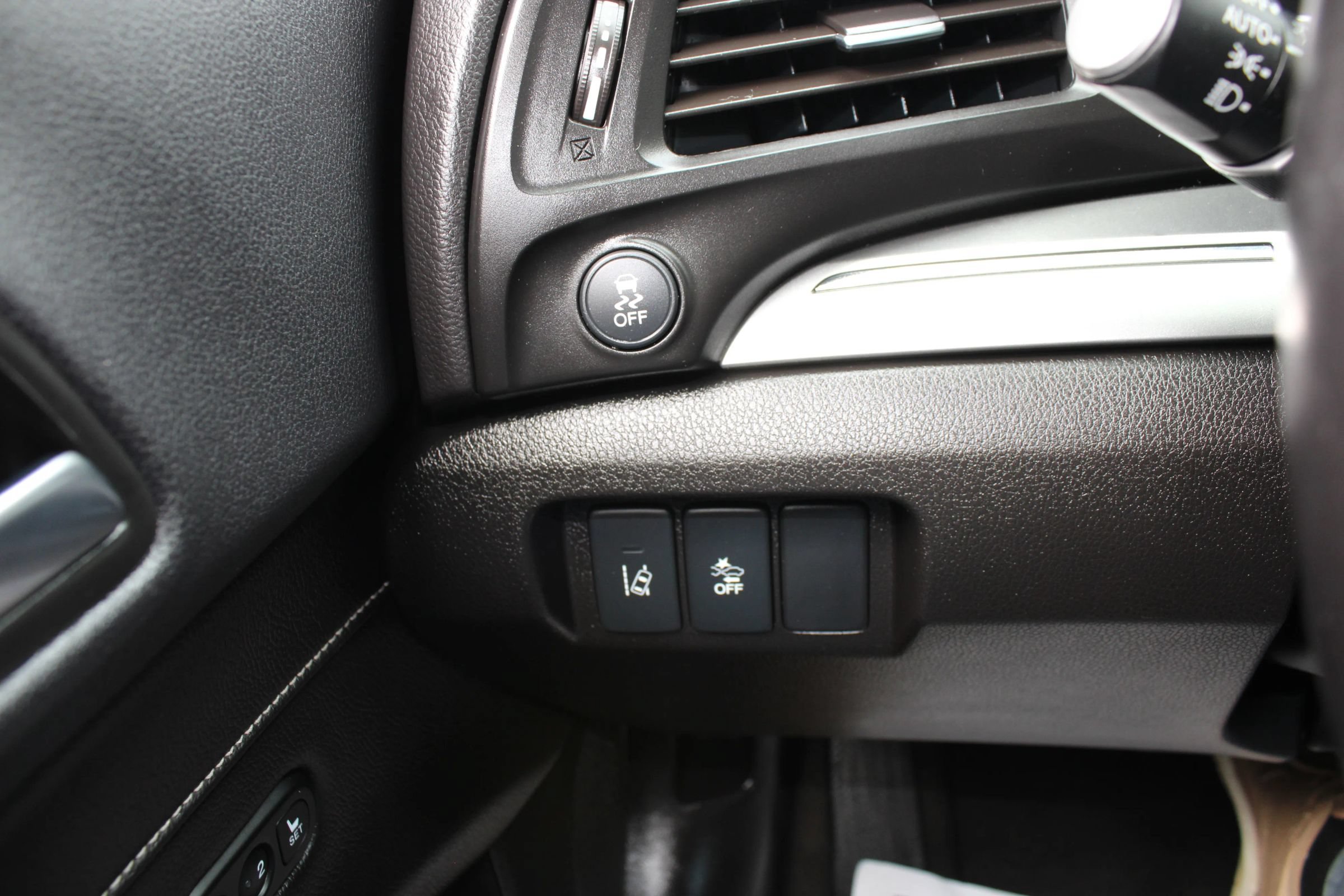 Used 2019 Acura ILX FWD image 17