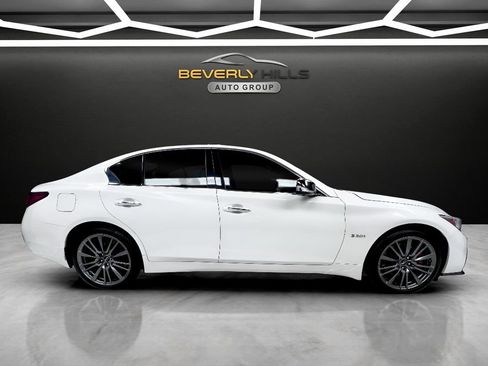 Used 2019 INFINITI Q50 Red Sport 400 w/ Sensory Package image 8