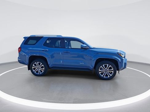 Used 2025 Toyota 4Runner Limited image 10