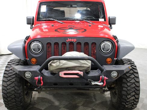 Used 2013 Jeep Wrangler Sport AWD/4WD image 25