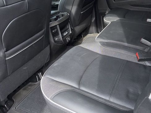 Used 2025 RAM 3500 Limited image 9