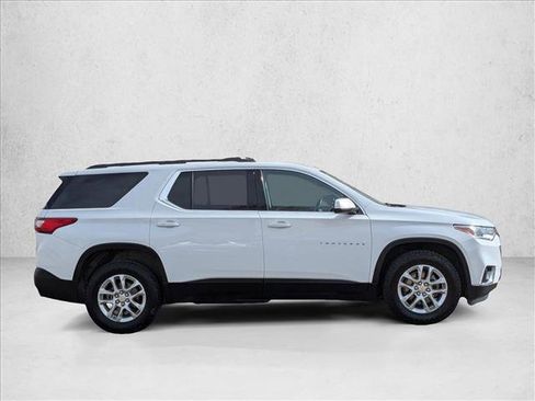 Used 2020 Chevrolet Traverse LT w/ LPO, Cargo Package image 4