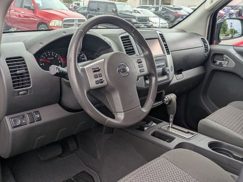 Used 2019 Nissan Frontier SV image 30