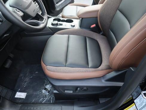 New 2025 Ford Bronco Sport Outer Banks image 11