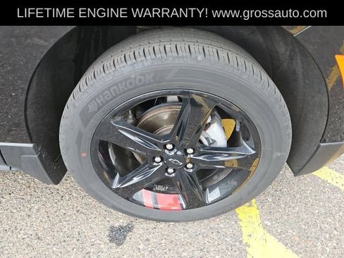 Used 2023 Chevrolet Equinox Premier AWD/4WD image 9