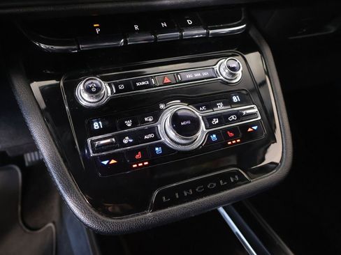 Used 2020 Lincoln Corsair FWD image 8