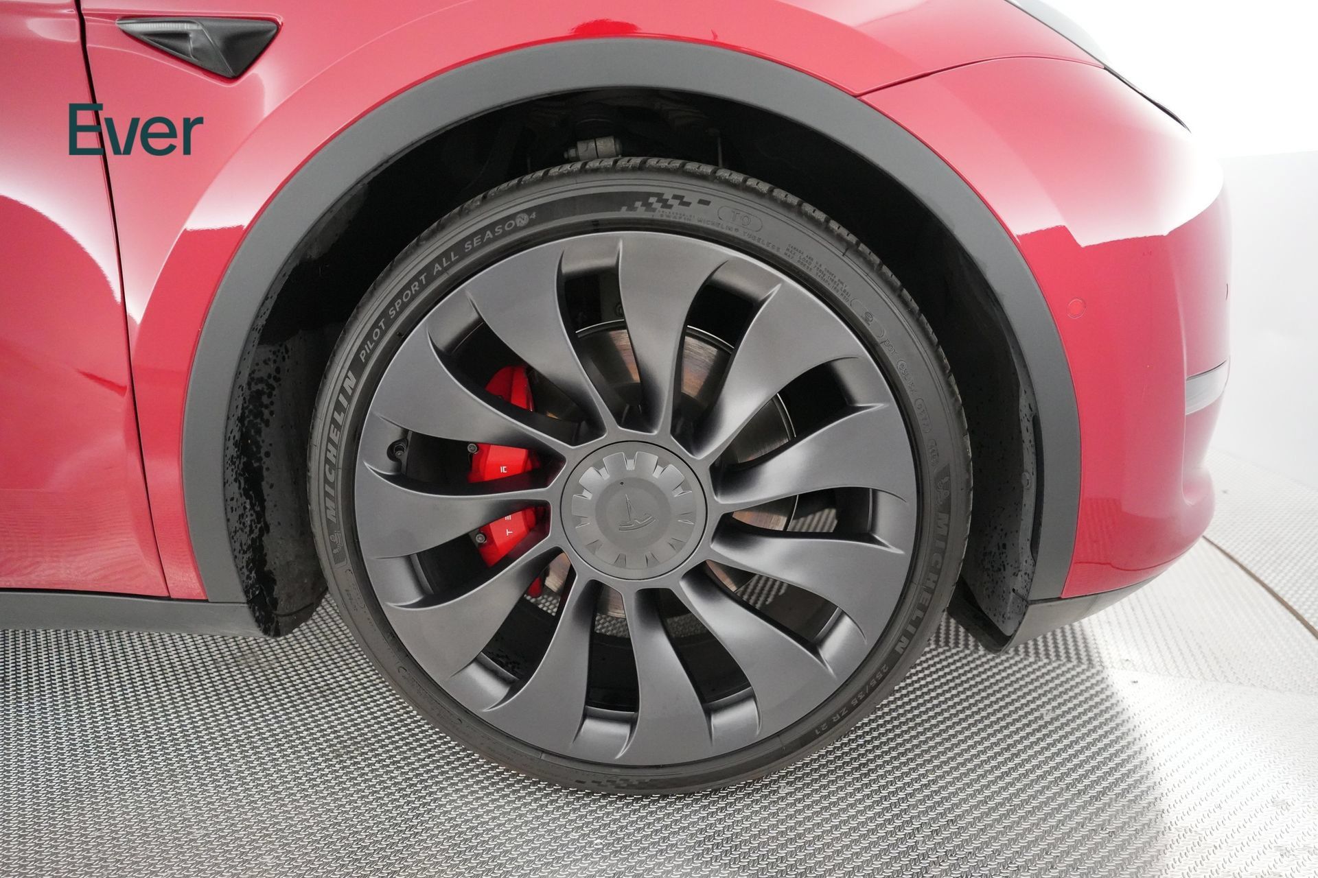 Used 2022 Tesla Model Y Performance AWD/4WD image 9