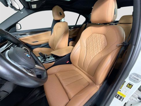 Certified 2022 BMW 540i xDrive w/ M Sport Package AWD/4WD image 21