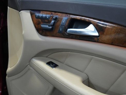 Used 2012 Mercedes-Benz CLS 63 AMG image 24